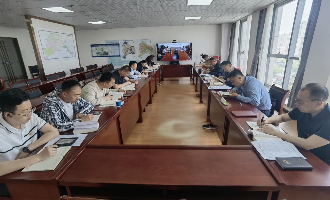 深刻感悟思想伟力 踔厉奋发勇毅前行——大同地区联合党支部开展5月份集中理论学习 深刻感悟思想伟力 踔厉奋发勇毅前行——大同地区联合党支部开展5月份集中理论学习