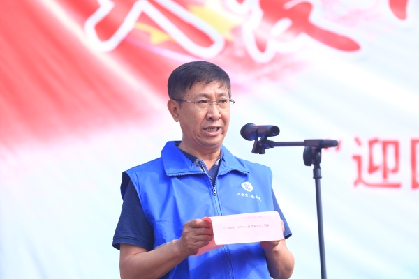 迎国庆、共爱卫、护碧水 迎国庆、共爱卫、护碧水