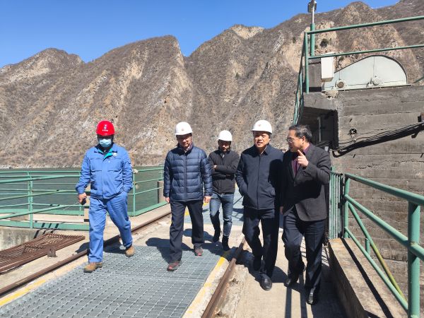 公司领导赴落坡岭大坝、下苇甸电站开展节前安全检查工作 公司领导赴落坡岭大坝、下苇甸电站开展节前安全检查工作