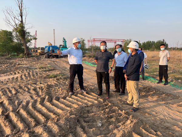 北京市水务局党组书记、局长潘安君调研永定河北京段生态补水工作 北京市水务局党组书记、局长潘安君调研永定河北京段生态补水工作