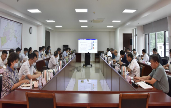 公司与一带一路发展委员会签署战略合作框架协议 公司与一带一路发展委员会签署战略合作框架协议