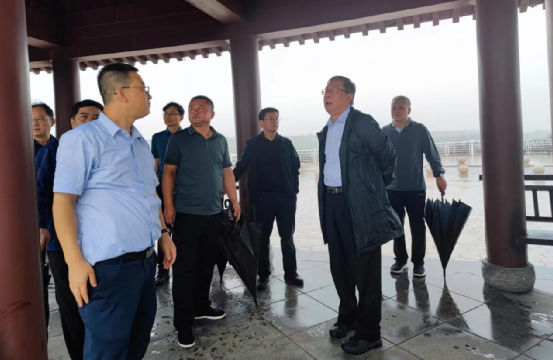 公司召开第二届董事会第五次会议并组织股东代表、董事、监事赴永定河沿线考察调研 公司召开第二届董事会第五次会议并组织股东代表、董事、监事赴永定河沿线考察调研