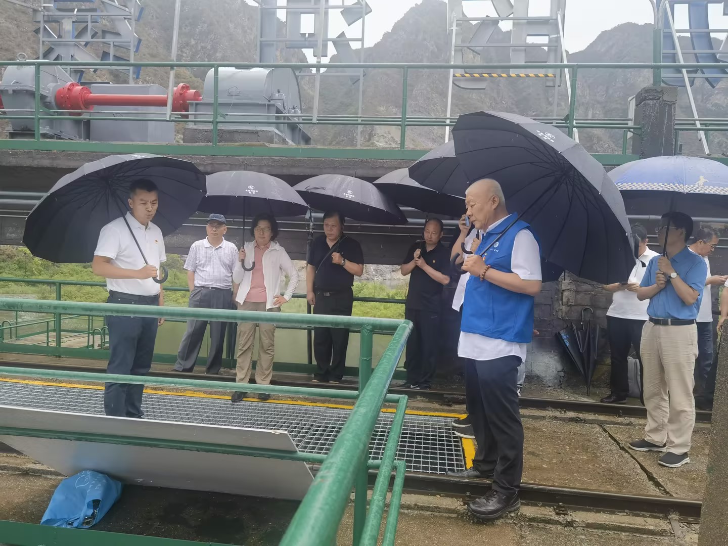 北京市纪委监委驻市发展改革委纪检监察组赴永定河北京段沿线调研 北京市纪委监委驻市发展改革委纪检监察组赴永定河北京段沿线调研
