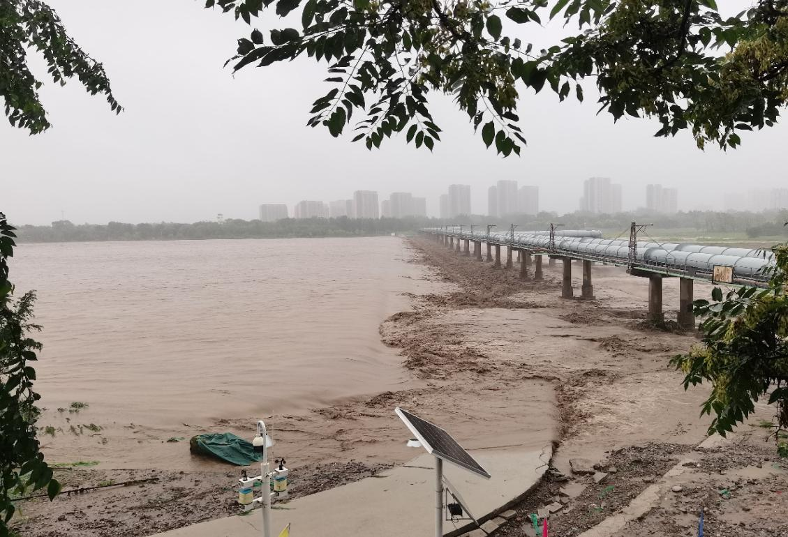 防汛一线 | 北京分公司巡桥巡河保安全 坚守灾害防御底线 防汛一线 | 北京分公司巡桥巡河保安全 坚守灾害防御底线
