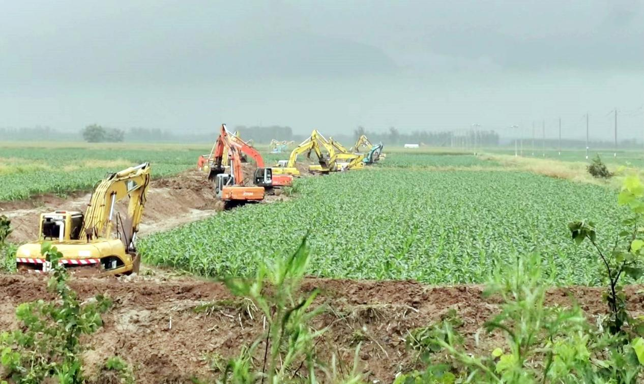 防汛一线 | 天津分公司拆建围埝1900余米 疏洪抢险刻不容缓 防汛一线 | 天津分公司拆建围埝1900余米 疏洪抢险刻不容缓
