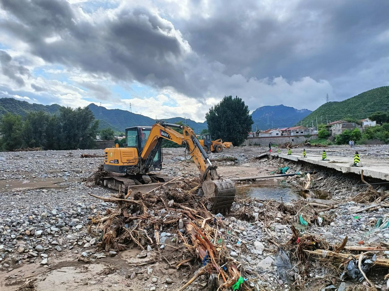 一线传真 | 全面进场！永定河门头沟山峡段河道清理收官战拉开序幕