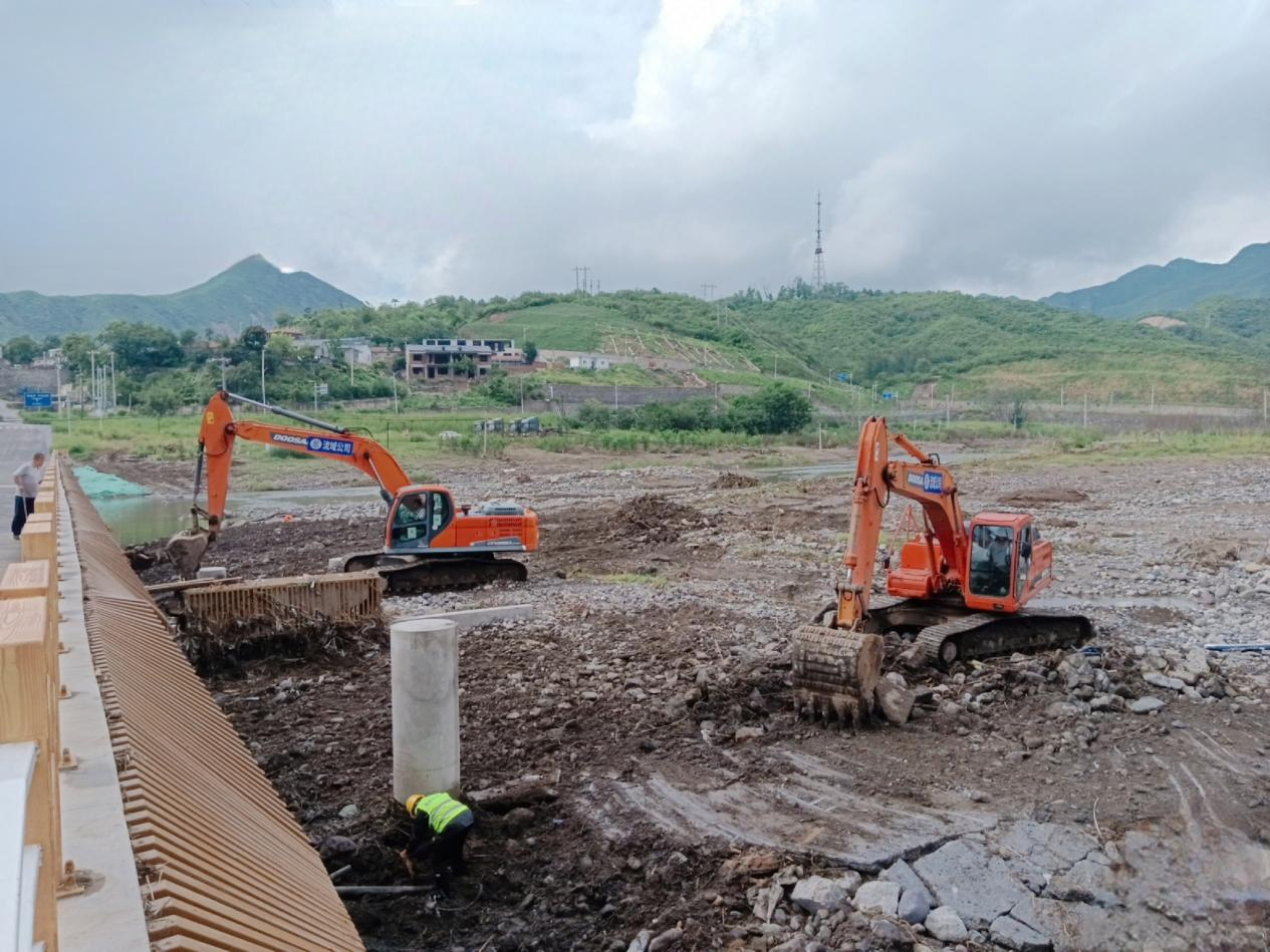 一线传真 | 全面进场！永定河门头沟山峡段河道清理收官战拉开序幕