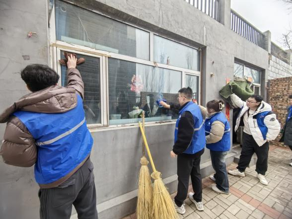 公司各级工会积极开展学雷锋志愿服务活动 公司各级工会积极开展学雷锋志愿服务活动