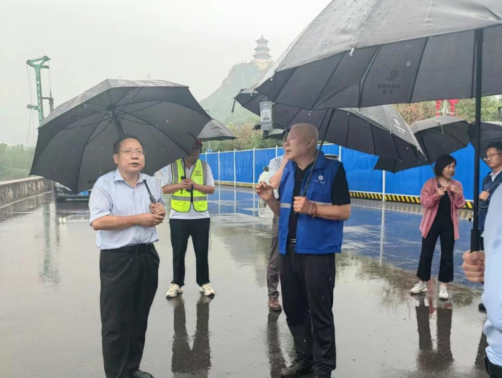 北京市水资源调度管理事务中心到公司北京灾后重建项目办调研座谈 北京市水资源调度管理事务中心到公司北京灾后重建项目办调研座谈