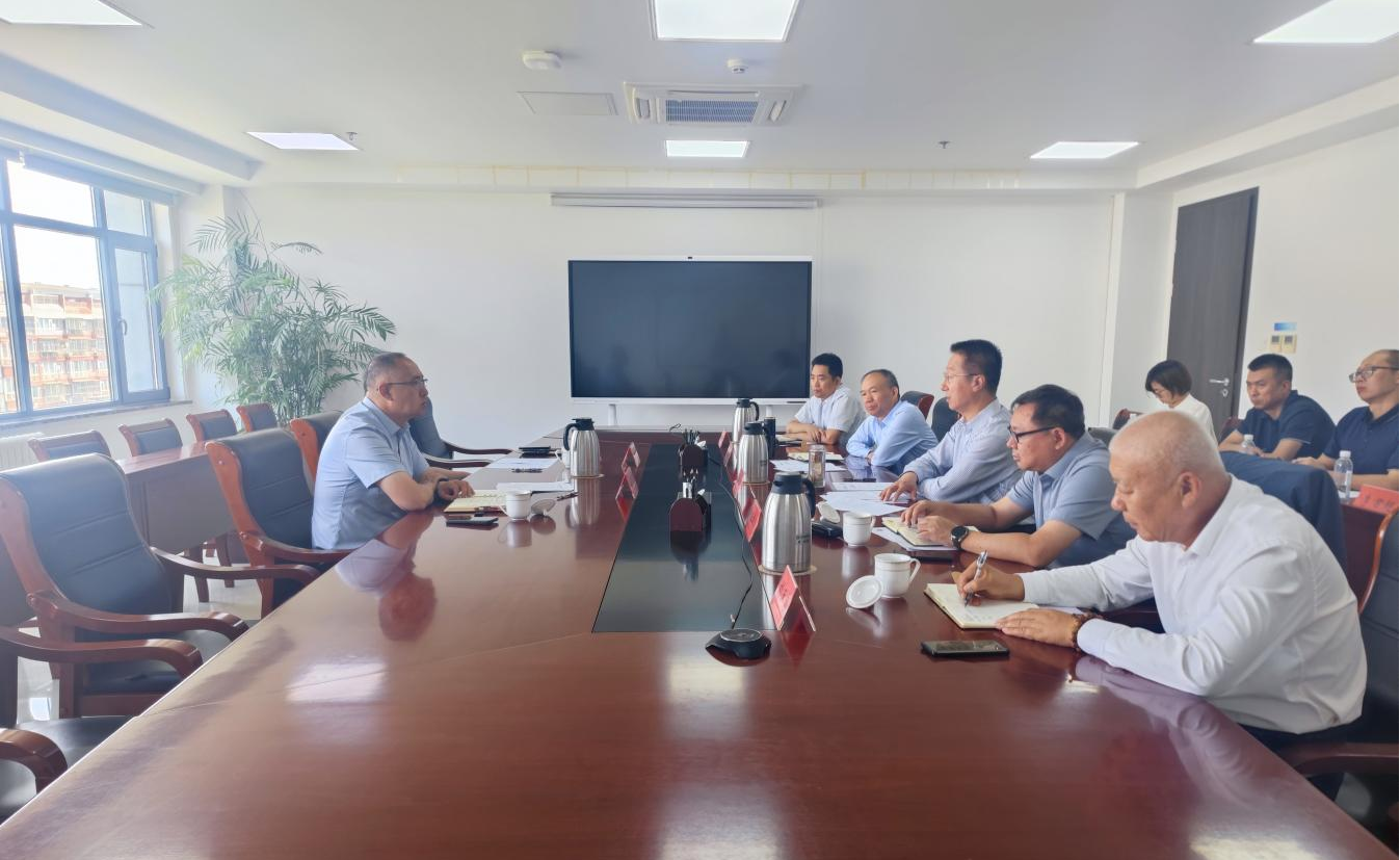公司主要领导会见大兴区政府副区长张晓晟 公司主要领导会见大兴区政府副区长张晓晟
