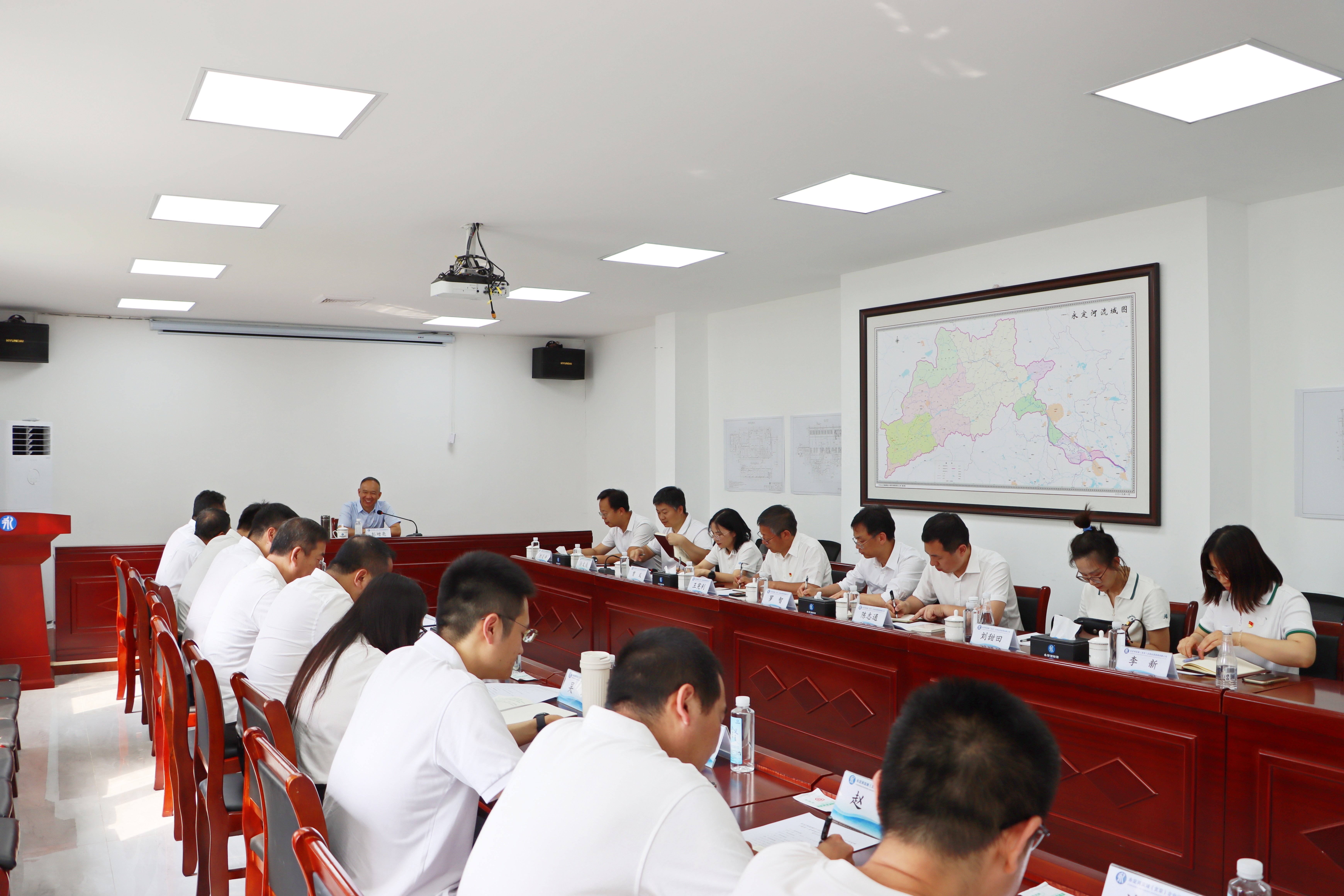 公司主要领导到基层党建联系点讲授学习教育专题党课 公司主要领导到基层党建联系点讲授学习教育专题党课