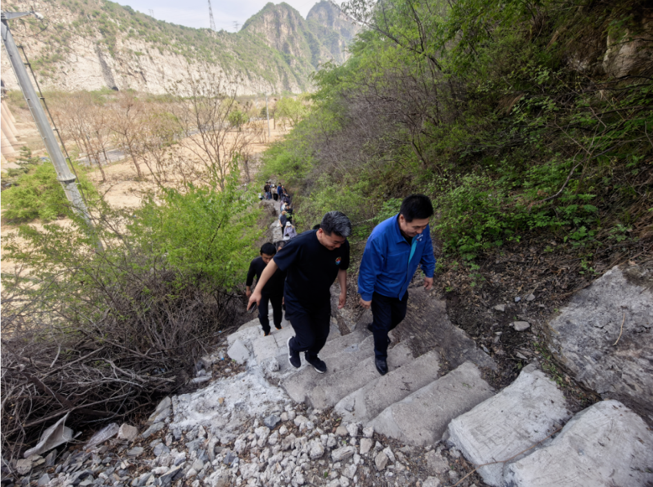 一脉西山承古韵 千里永定润初心——公司工会组织总部会员开展春日研学实践活动