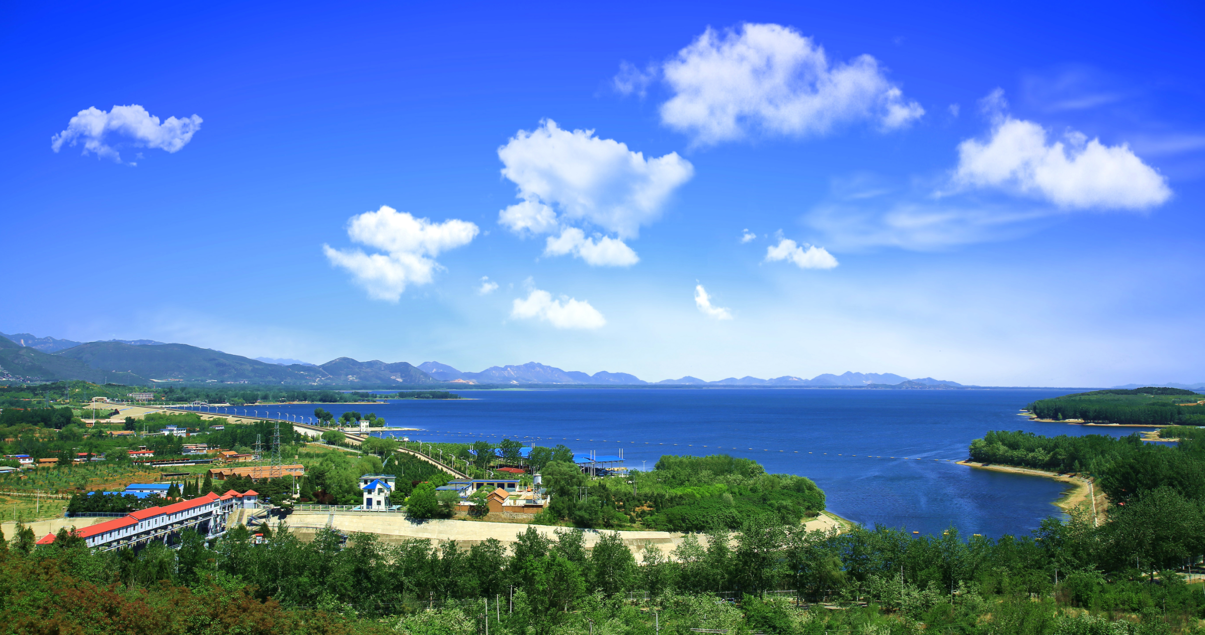 忆先烈 赏山水 学治理 | 这场秋日研学，为职工注入奋进动能