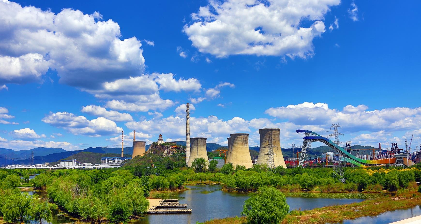 河清岸绿天更蓝