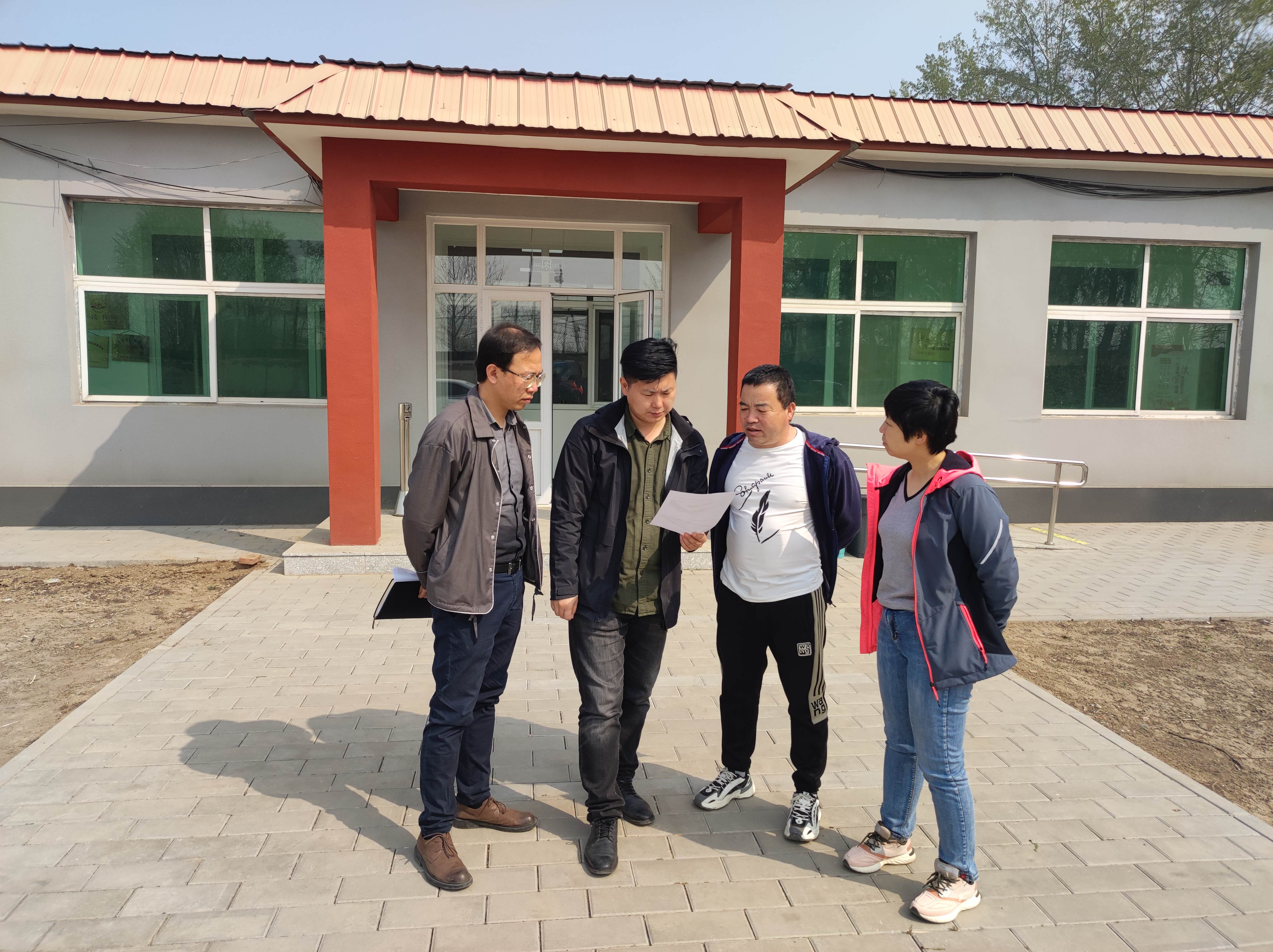 一面锦旗 一份责任 一种肯定 乡村振兴彰显国企担当
